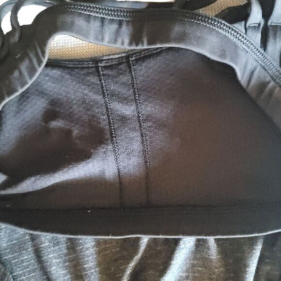 Lululemon 2-In-1 Wild Tank Top Built-in-Bra Heathered Black/ Grey Women's  4 - Picture 8 of 12